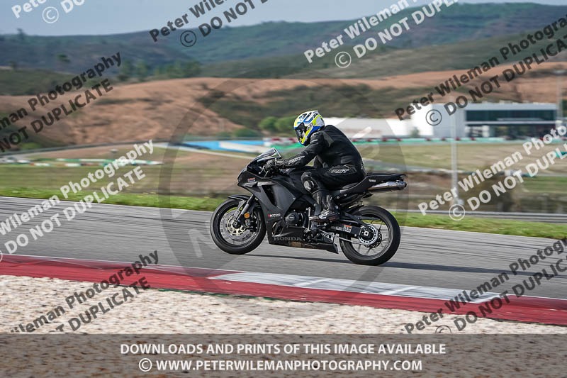 motorbikes;no limits;peter wileman photography;portimao;portugal;trackday digital images